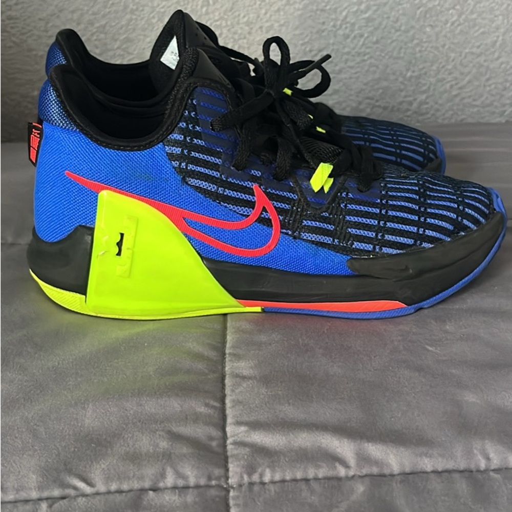 Boys LeBron basketball shoes